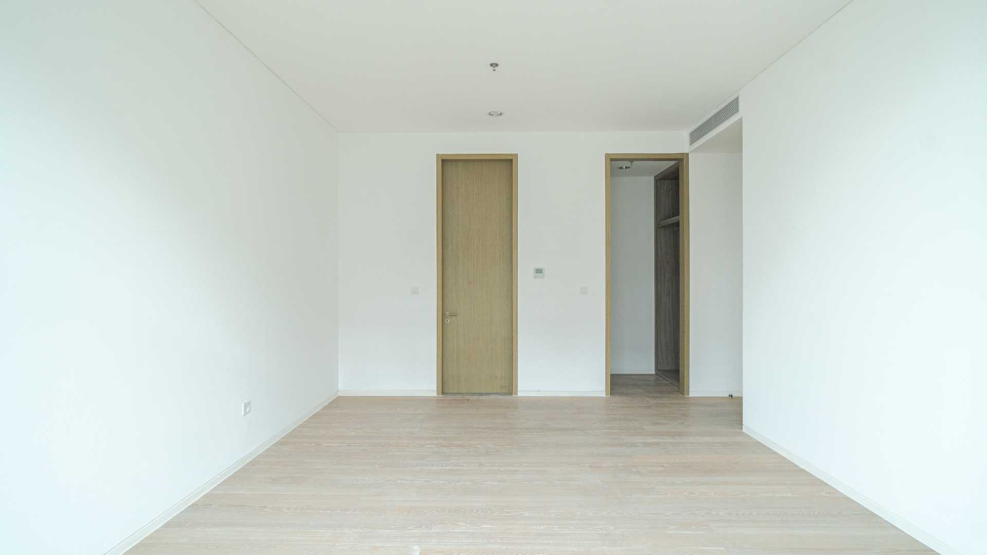 Two Verde Terraverde-3BR-Door bedroom