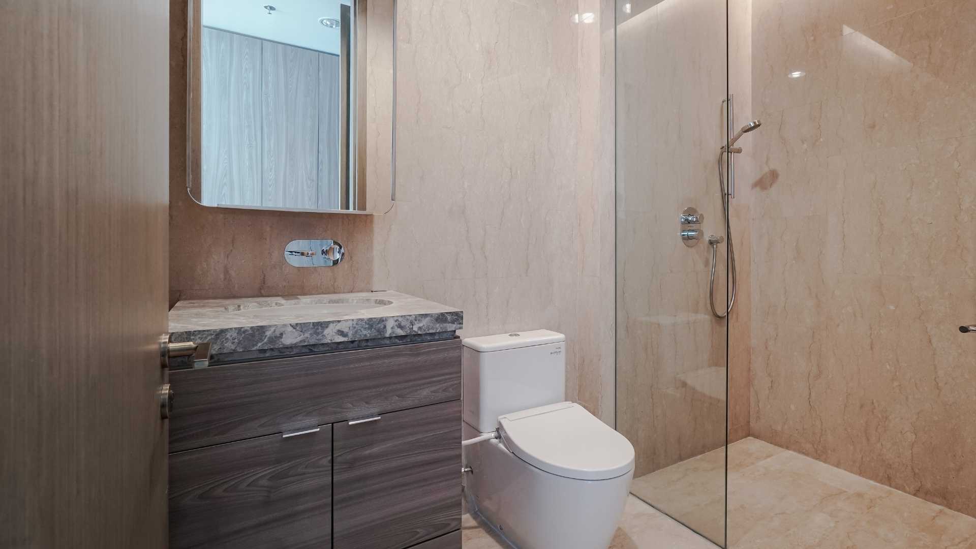 Two Verde Terraverde-3BR-Toilet (1)