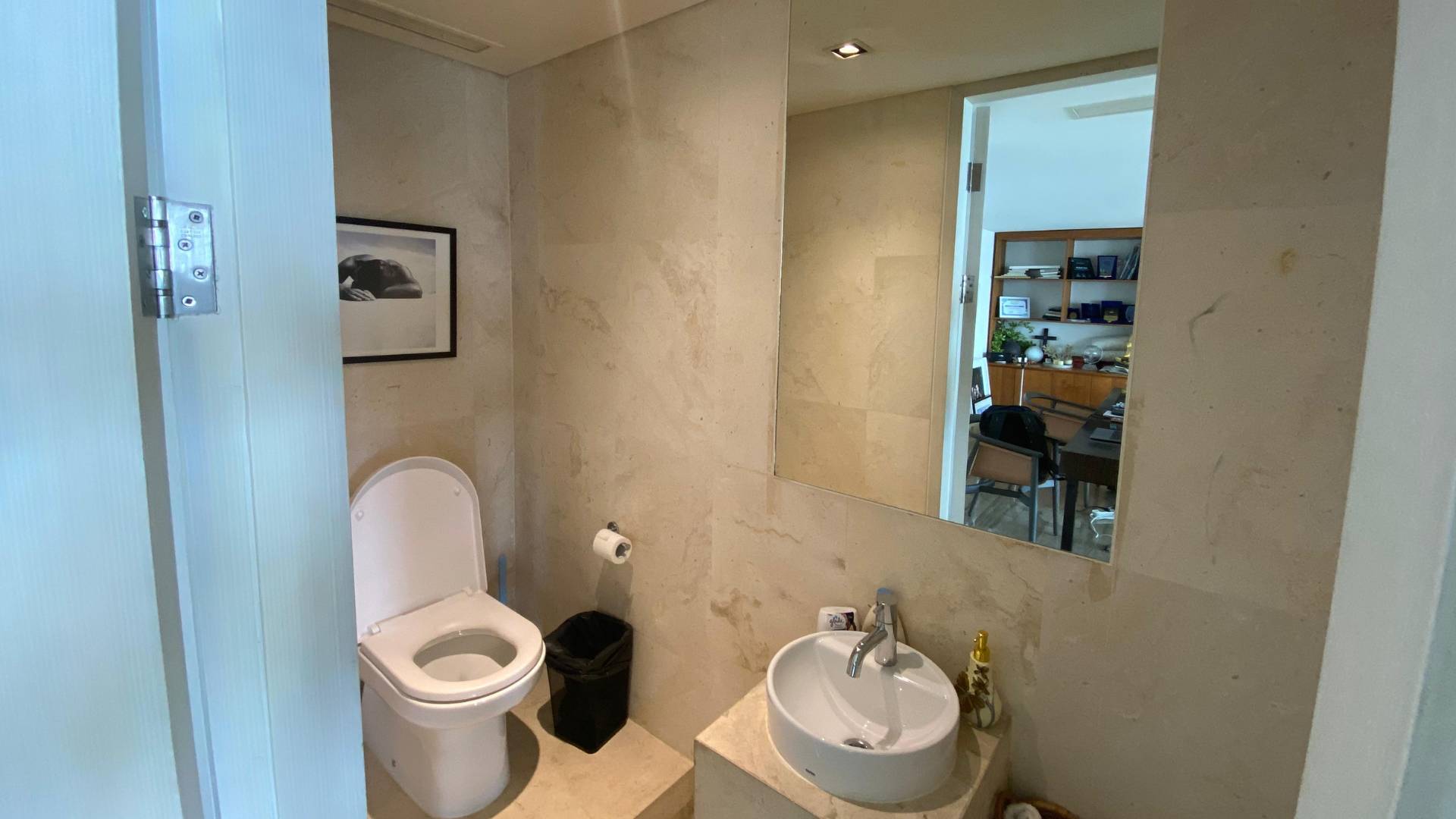 VERDE 0NE-3BR-BATHROOM 1