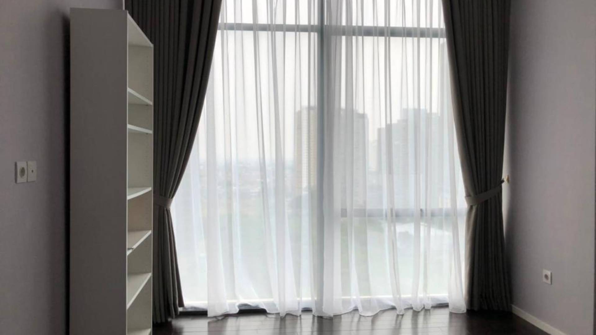 VERDE 0NE-3BR-BEDROOM 2