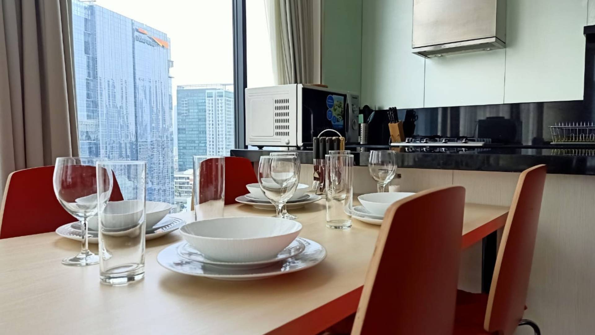 VERDE ONE-3BR-DINING & KITCHEN AREA