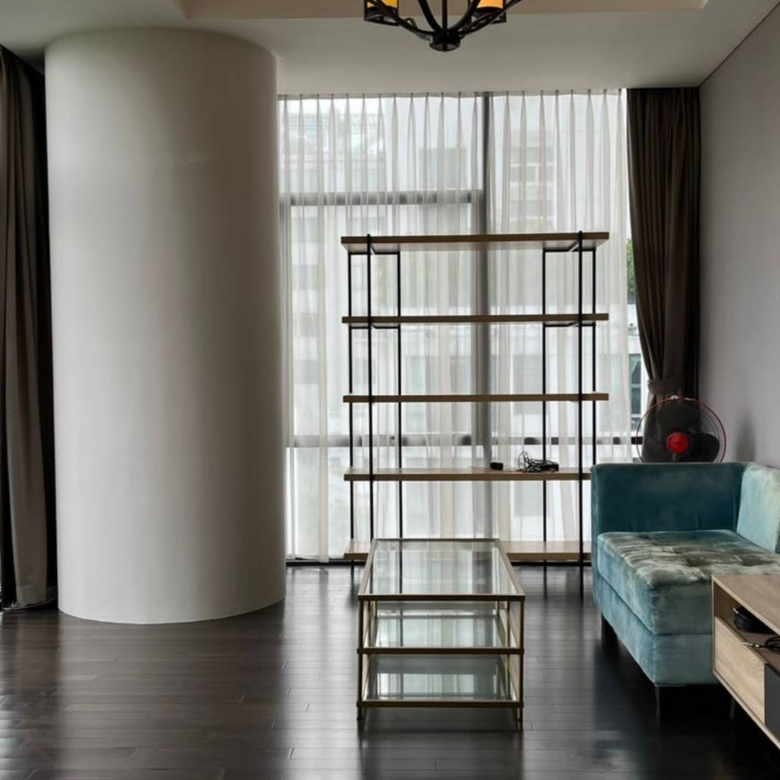 VERDE ONE-3BR-LIVING ROOM WITH BALCONY AREA