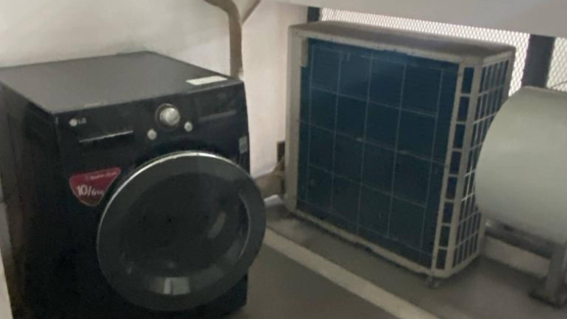 VERDE 0NE-3BR-SERVICE AREA