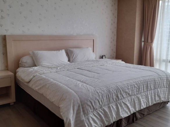 VERDE ONE-2BR-BEDROOM 1