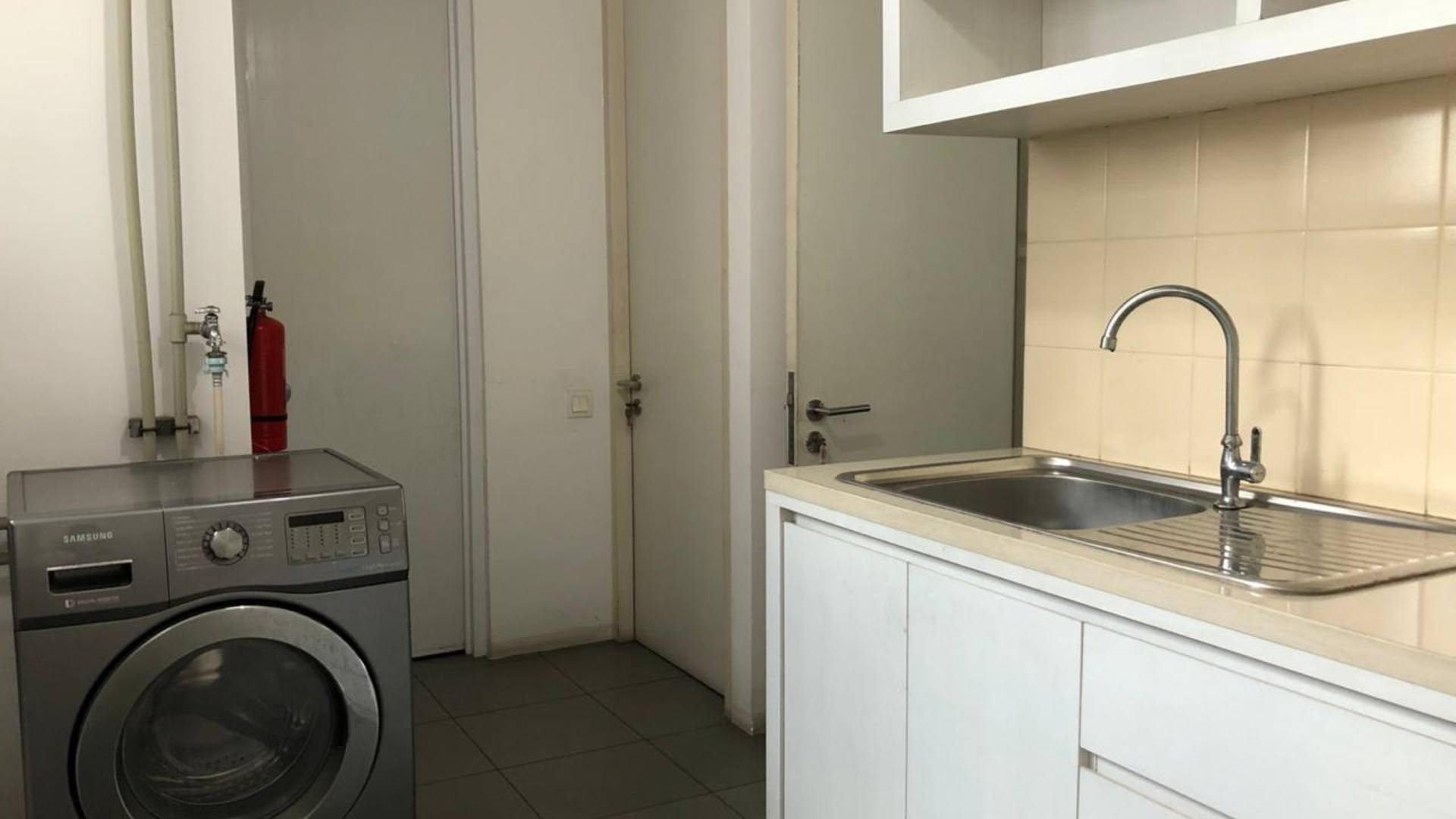 VERDE ONE-2BR-KITCHEN AND SERVICE AREA