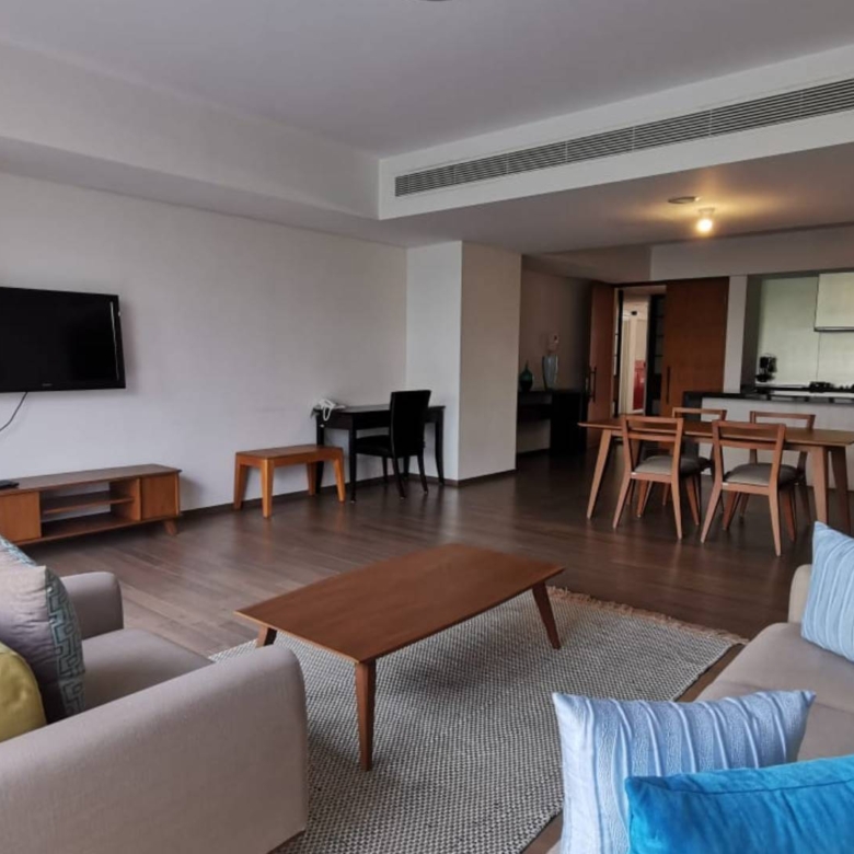 VERDE ONE-2BR-LIVING ROOM WIDE ANGLE OPEN SPACE