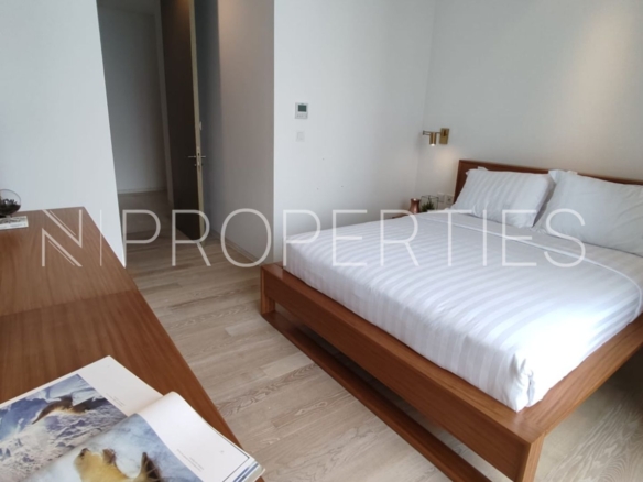 VERDE TWO TERRA-2BR-MASTER BEDROOM