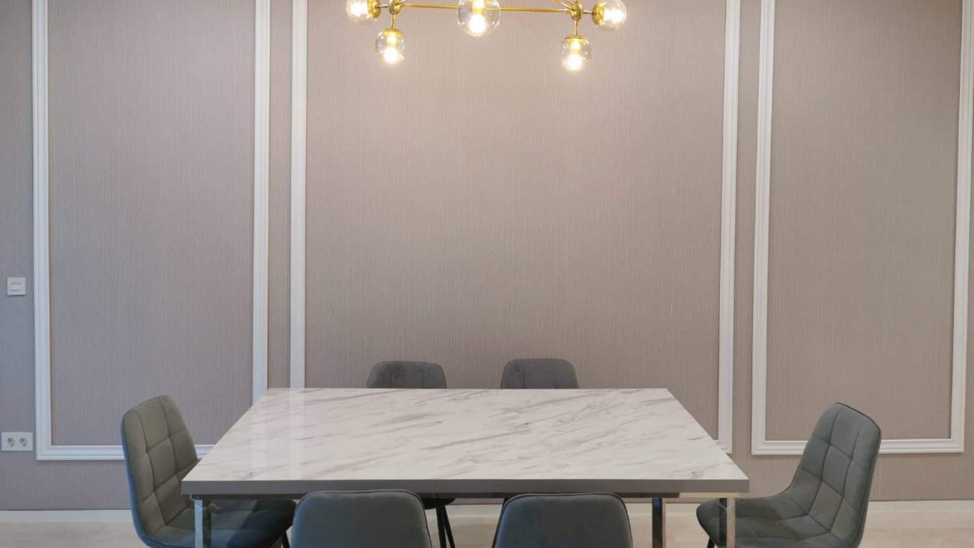 VERDE TWO-TERRAVERDE-2BR-DINING AREA