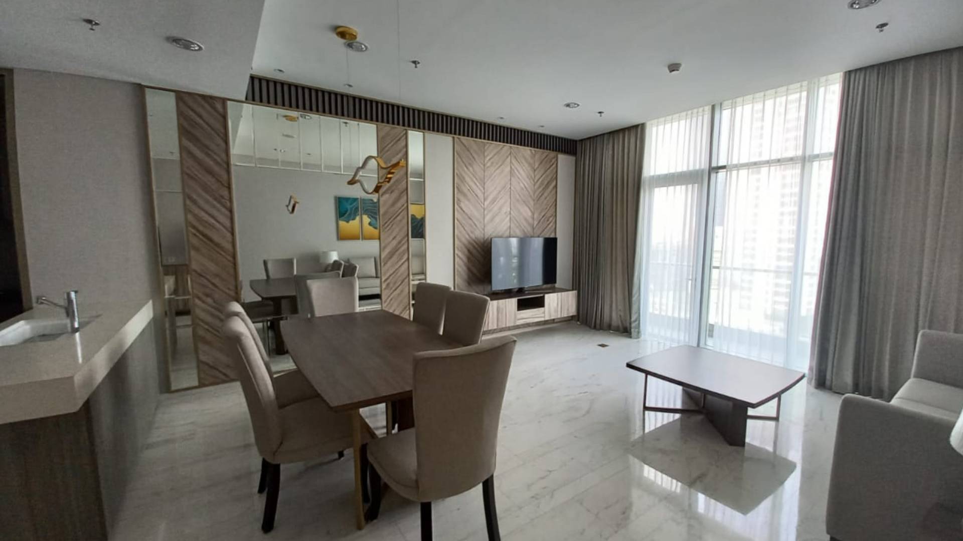 VERDE TWO-TERRAVERDE-2BR-LIVING & DINING AREA