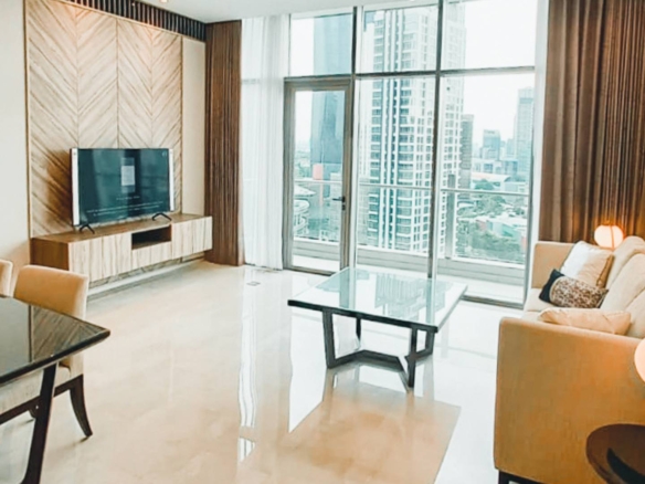 VERDE TWO-TERRAVERDE-2BR-LIVING & DINING AREA WITH BALCON