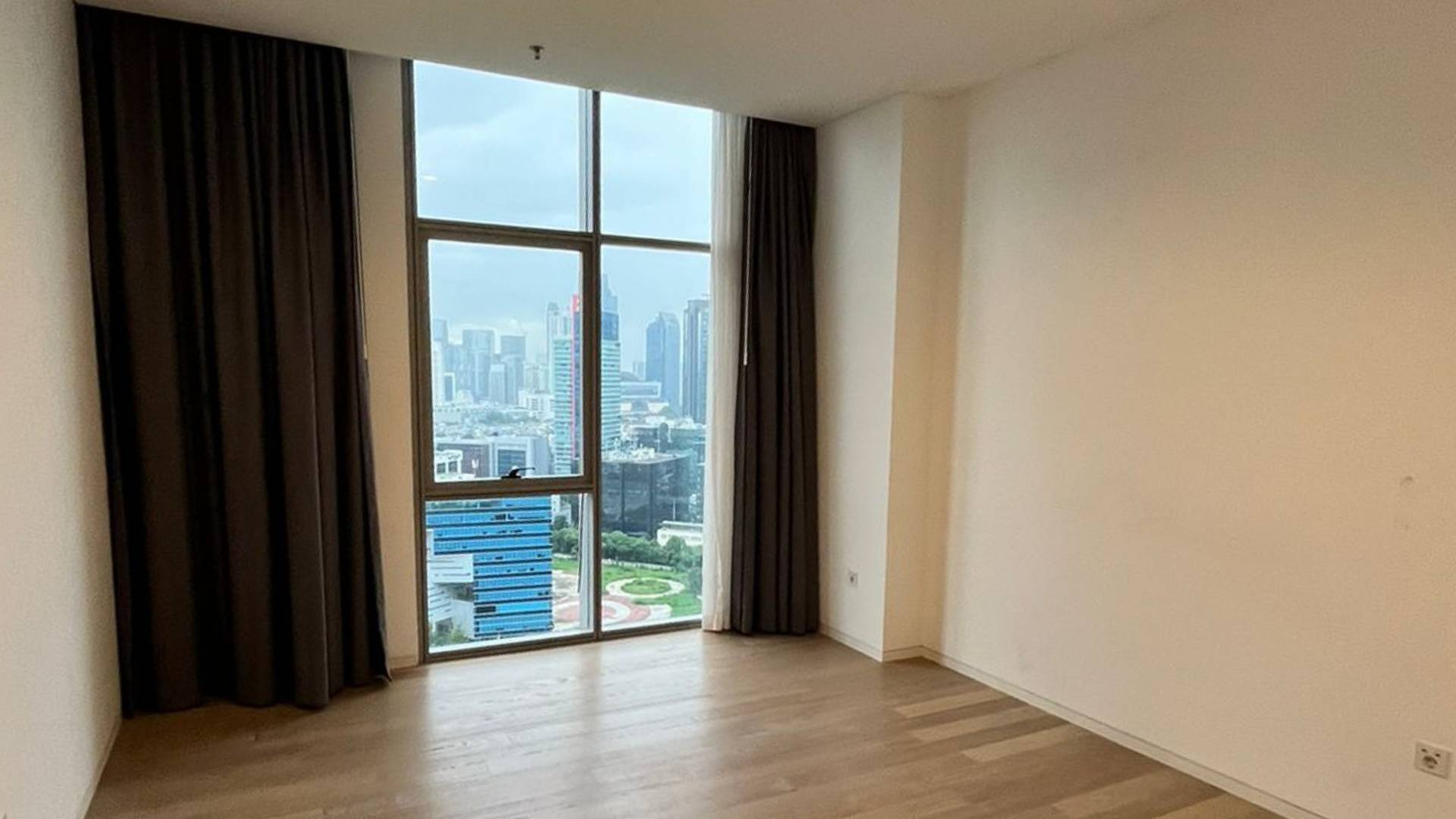 VERDE TWO-TERRAVERDE-2BR-MASTER BEDROOM