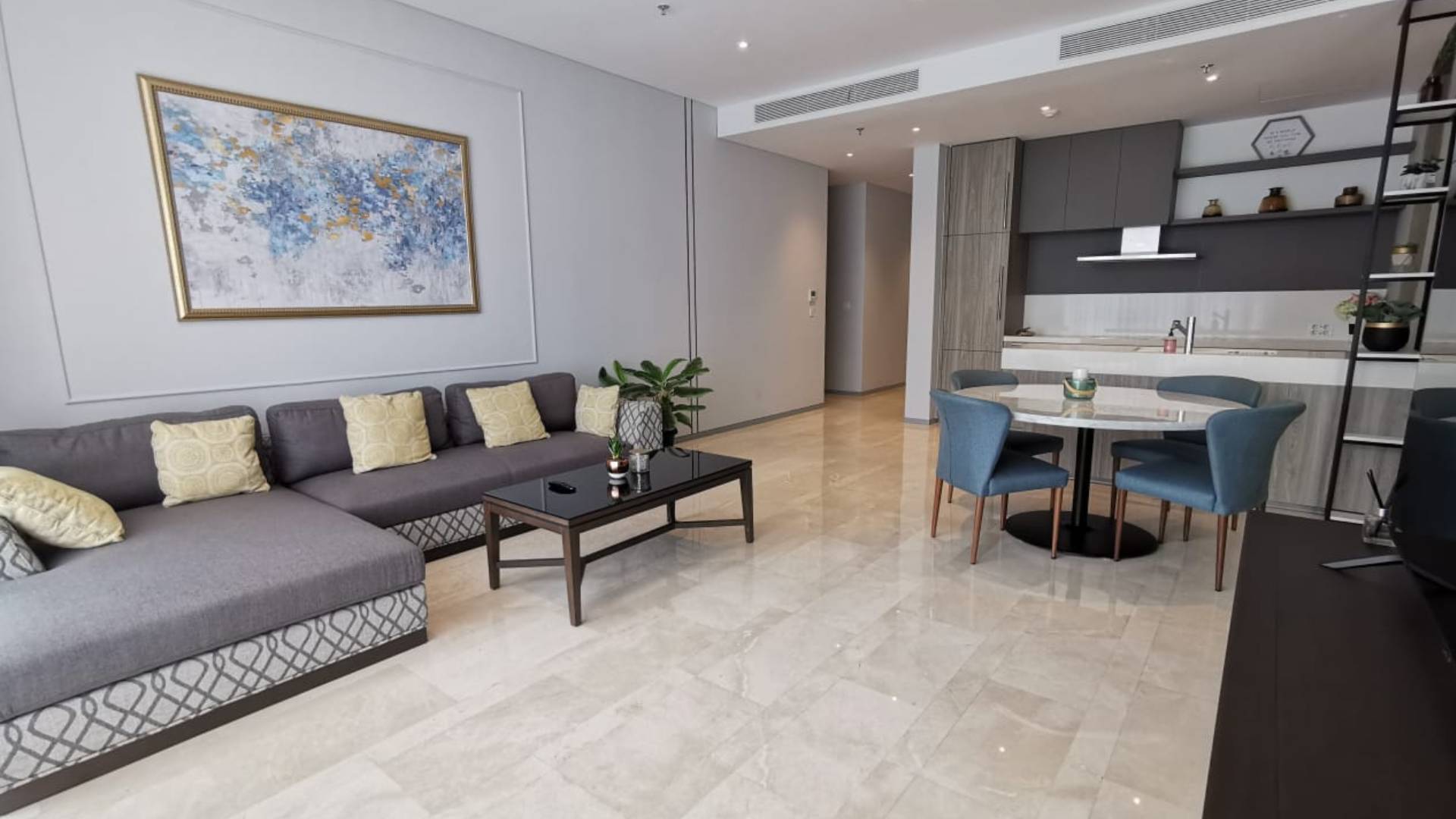 VERDE TWO-TERRAVERDE-3BR-LIVING & DINING AREA