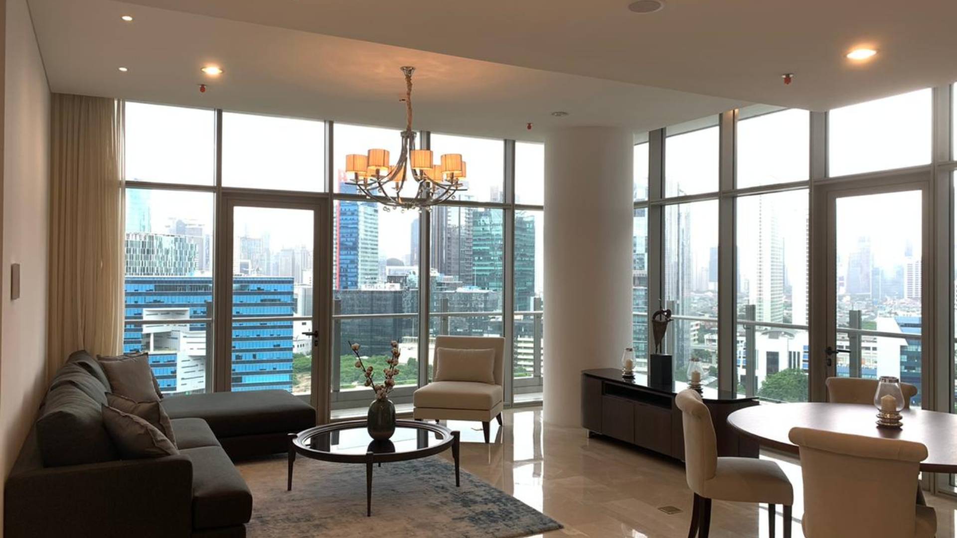 VERDE TWO-TERRAVERDE-3BR-LIVING ROOM WITH BALCON VERDE TWO-TERRAVERDE-3BR-LIVING ROOM WITH BALCON