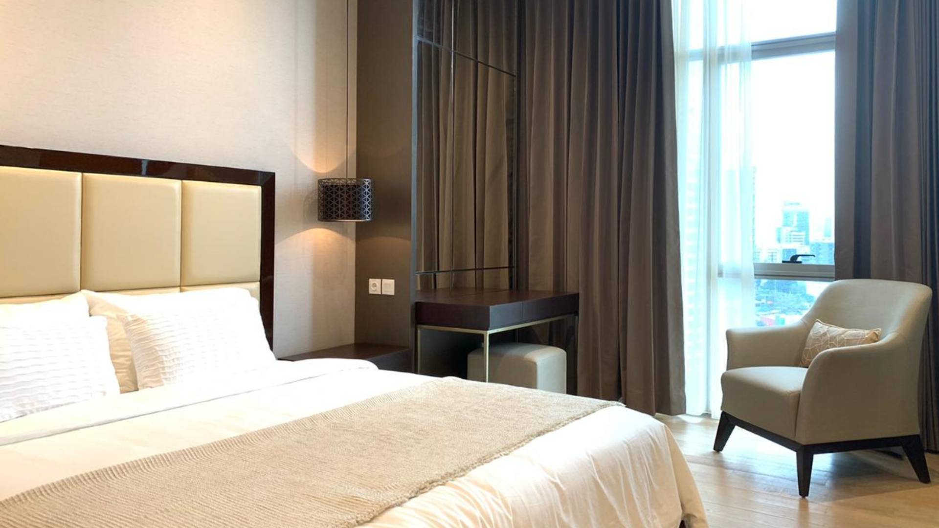 VERDE TWO-TERRAVERDE-3BR-MASTER BEDROOM