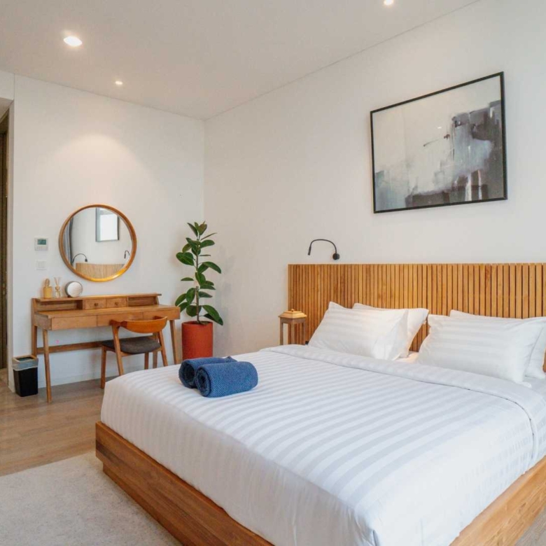 Verde Two Terraverde-2BR-Bedroom side view