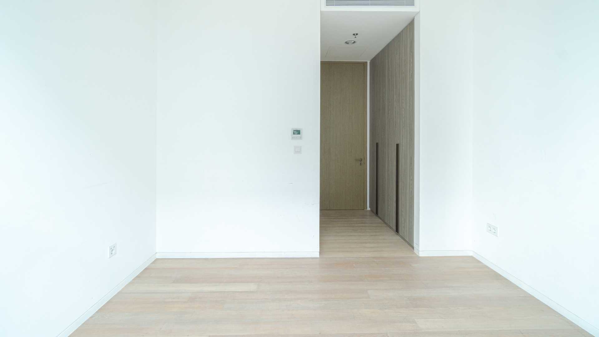 Verde Two Terraverde-3BR-Bedroom door