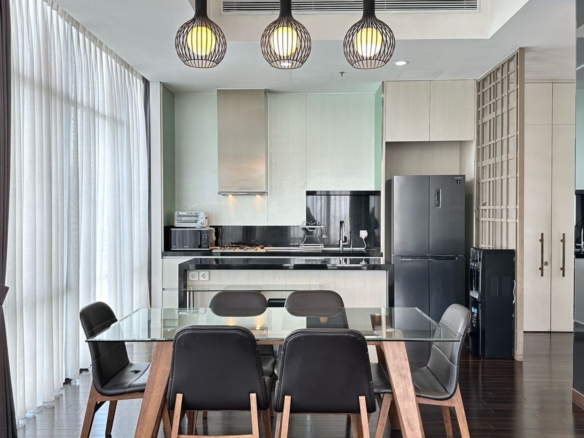 Verdev one - 3BR - Dining Area and Kitchen