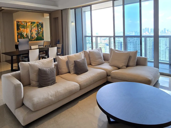 Anandamaya Residence-3BR-Living & Dining Area