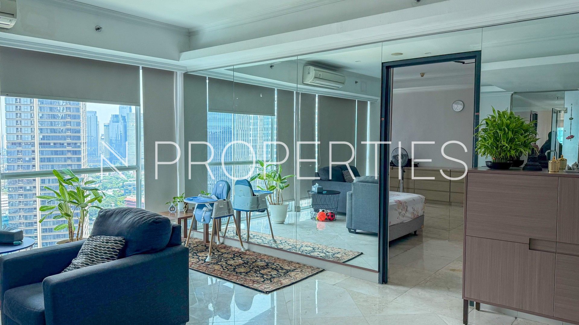BELLAGIO RESIDENCE - 2BR - LIVING AREA 1