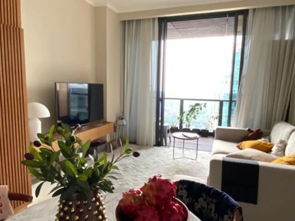 District 8-1BR-Dining & Living Area
