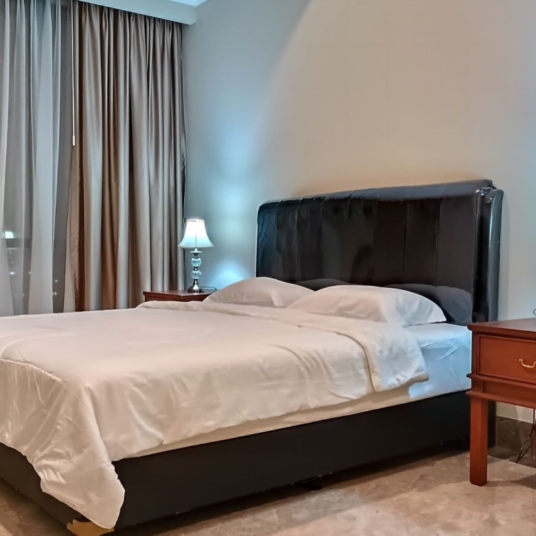 District 8-2BR-Spacious Bedroom