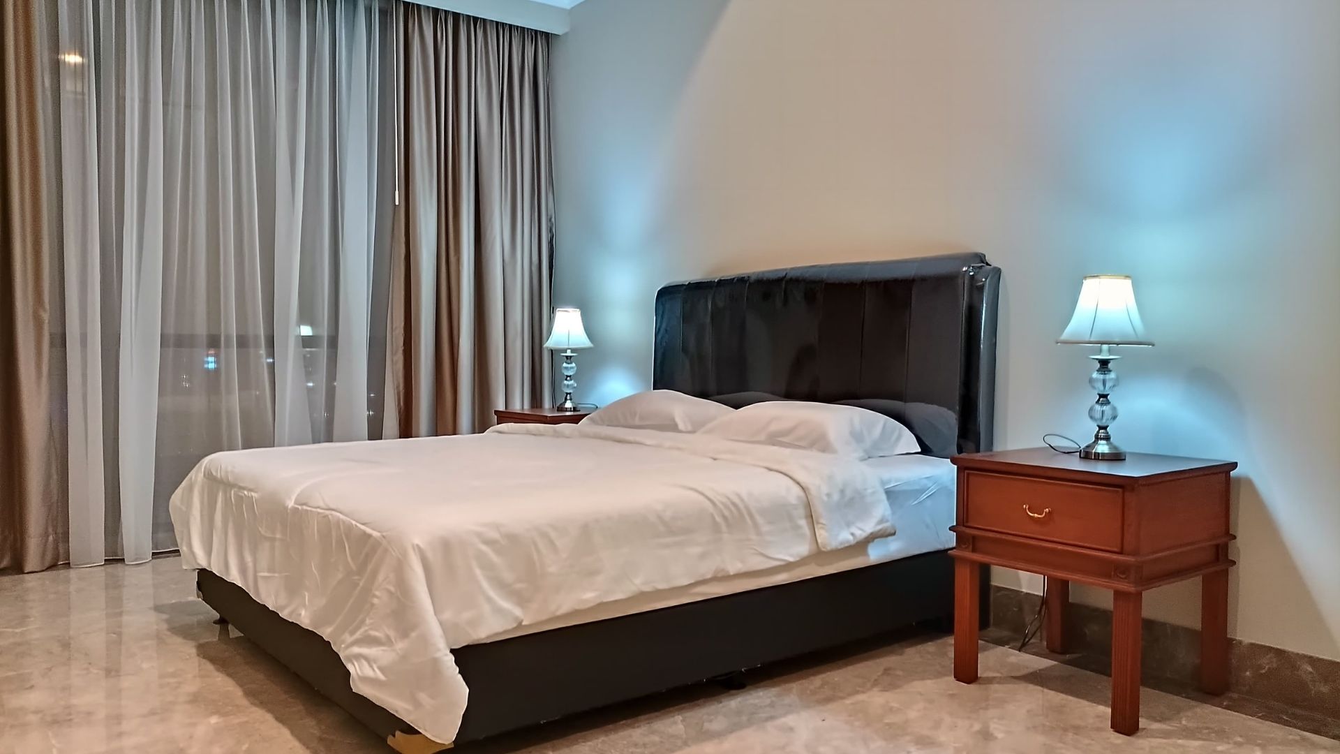 District 8-2BR-Spacious Bedroom