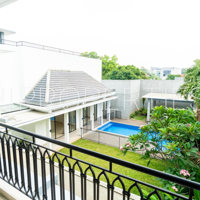 Jl.Pelita No.3-5BR-Balcony