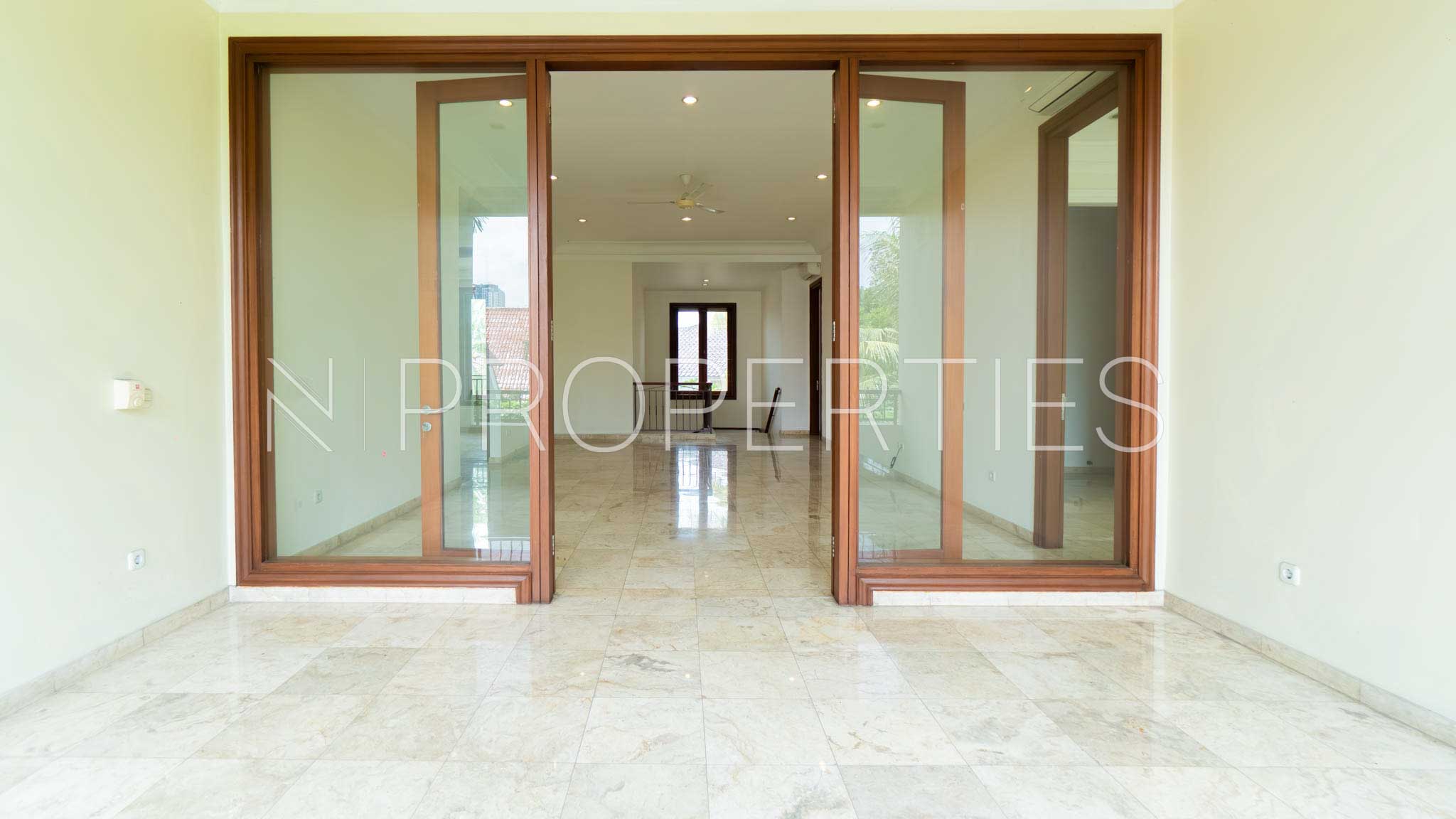 Kecapi 8-4BR-Balcony