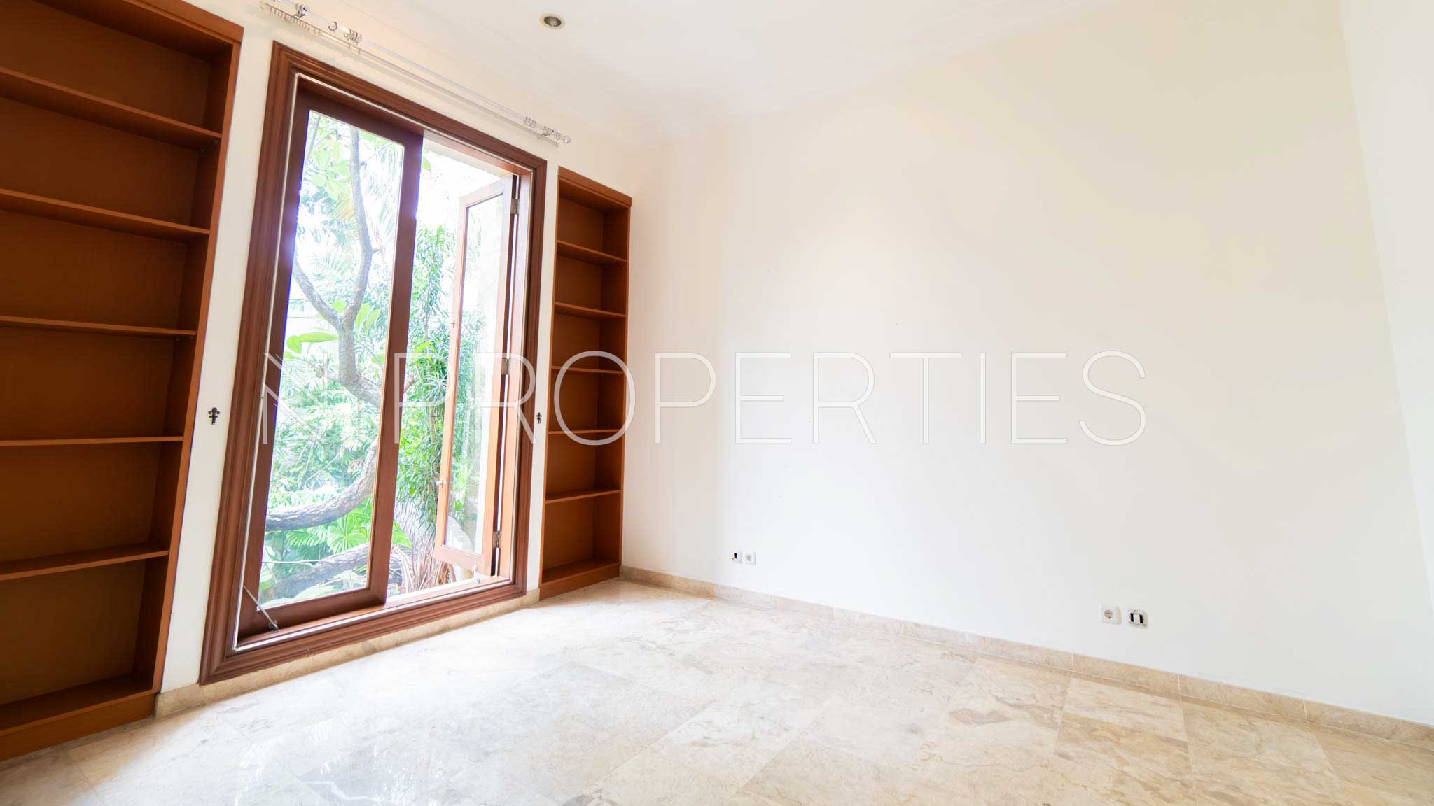 Kecapi 8-4BR-Bedroom 4