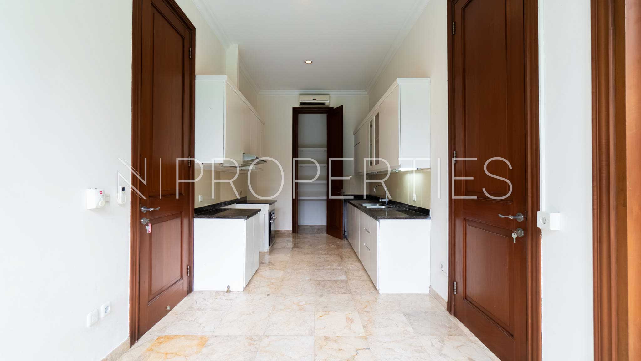 Kecapi 8-4BR-Kitchen Area