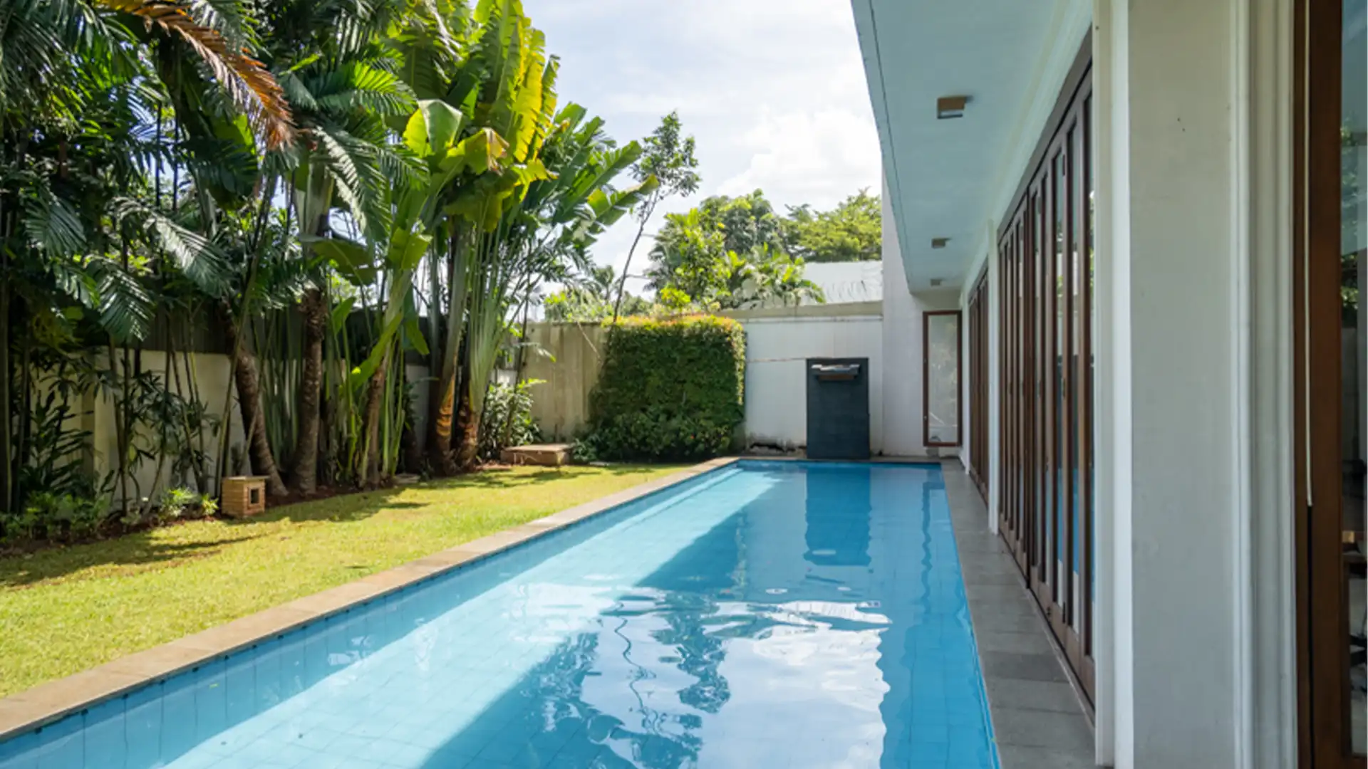 Kemang Dalam-4BR-Swimming Pool