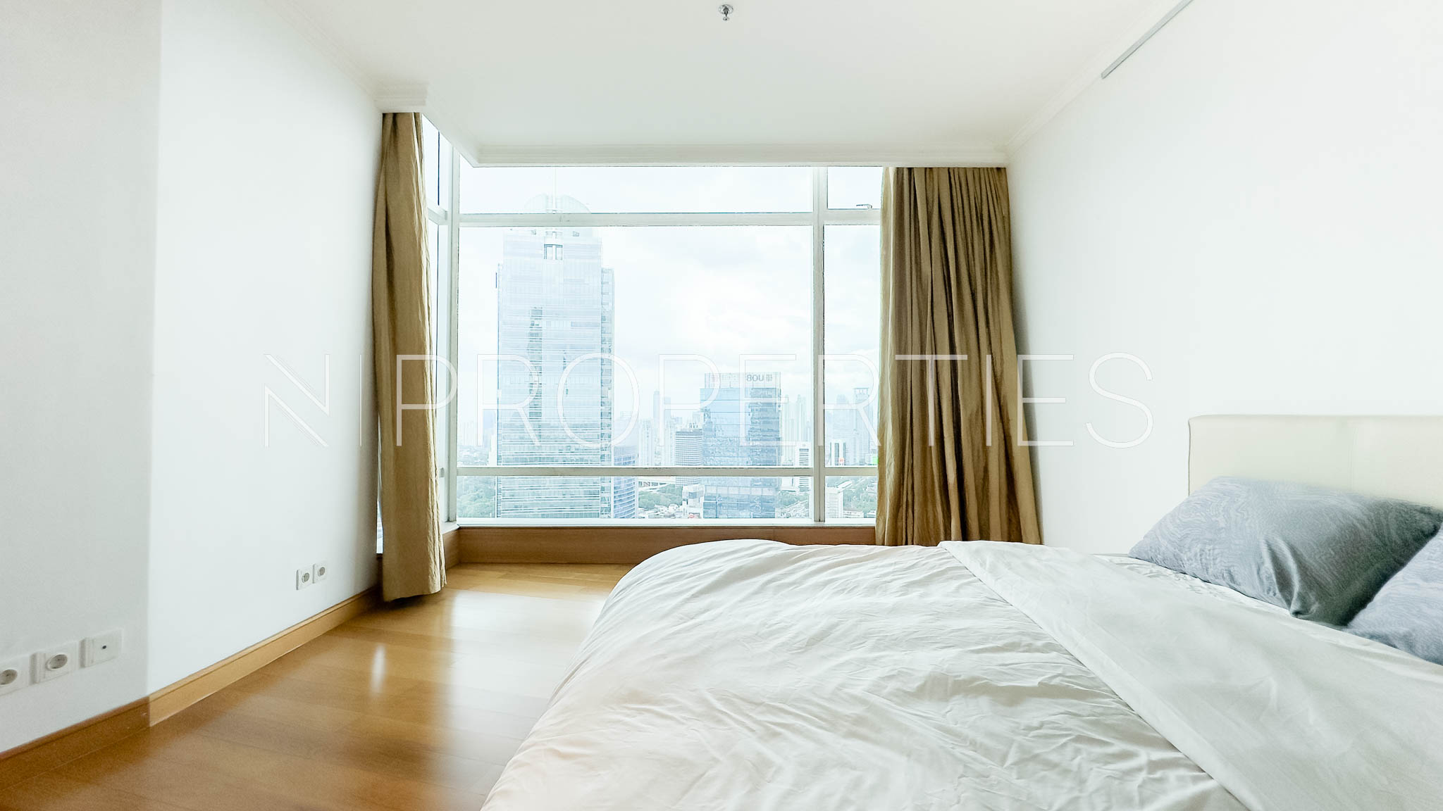 Kempinski Private Residence – 3BR Comfort Apartment