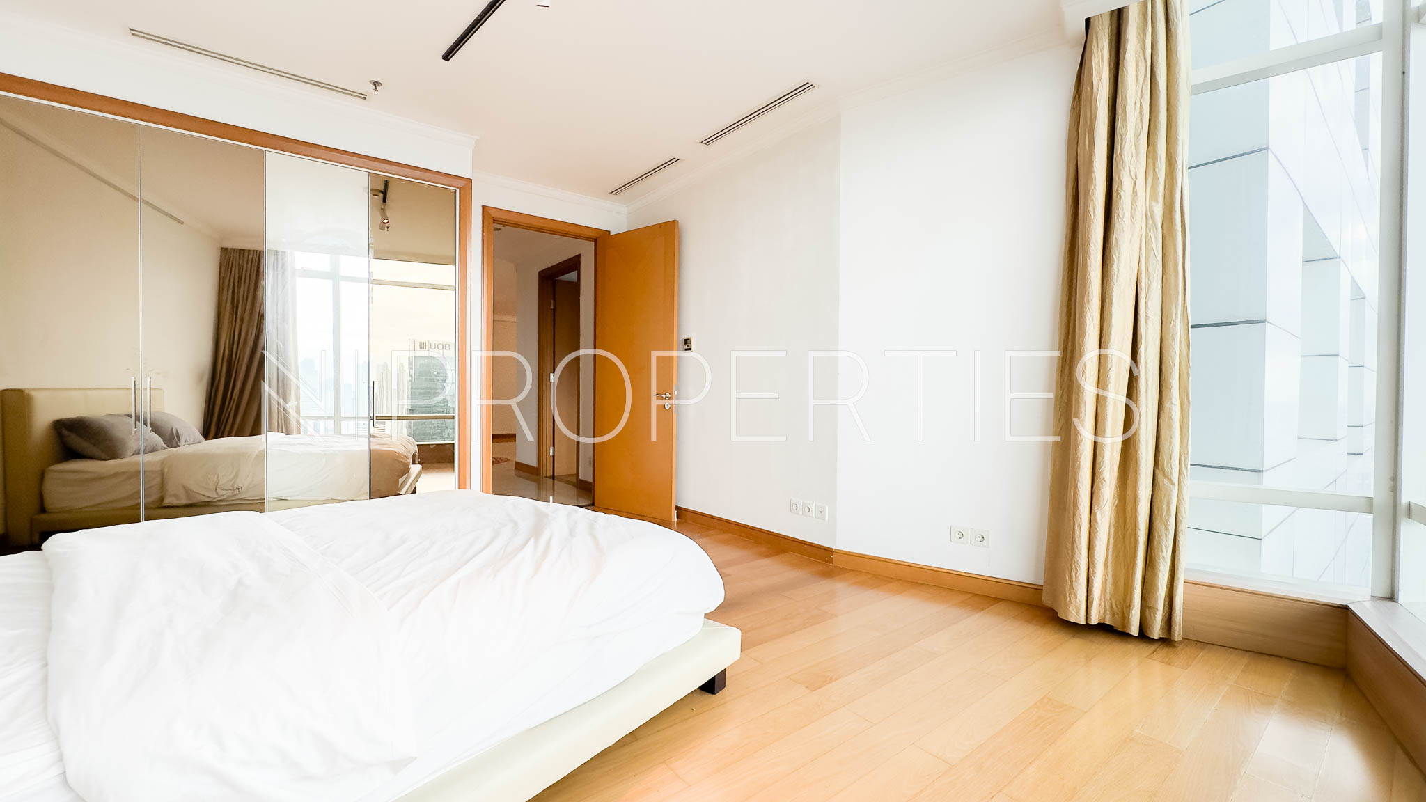 Kempinski Private Residence – 3BR Comfort Apartment