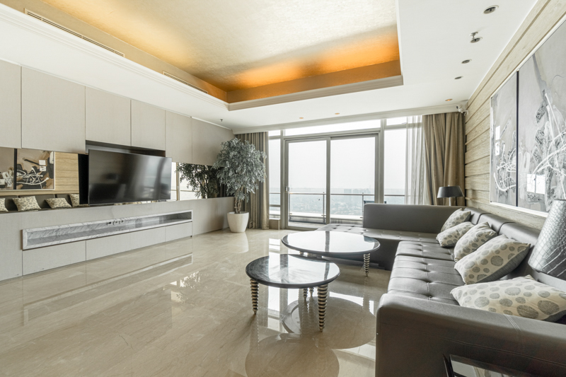 Kempinski Private Residence-2BR-Living room balcony