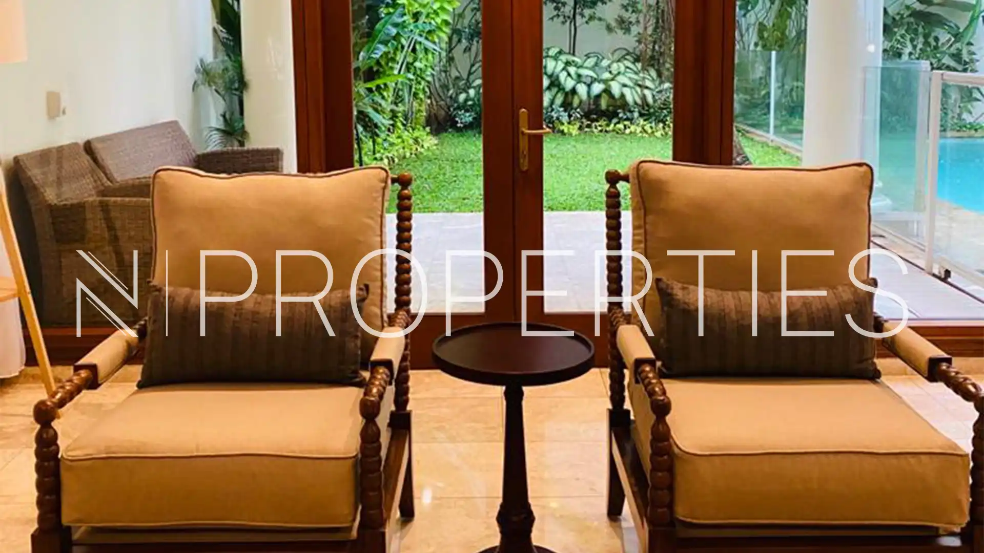 Kencana Permai 8 No.17-5BR-Living Area 2