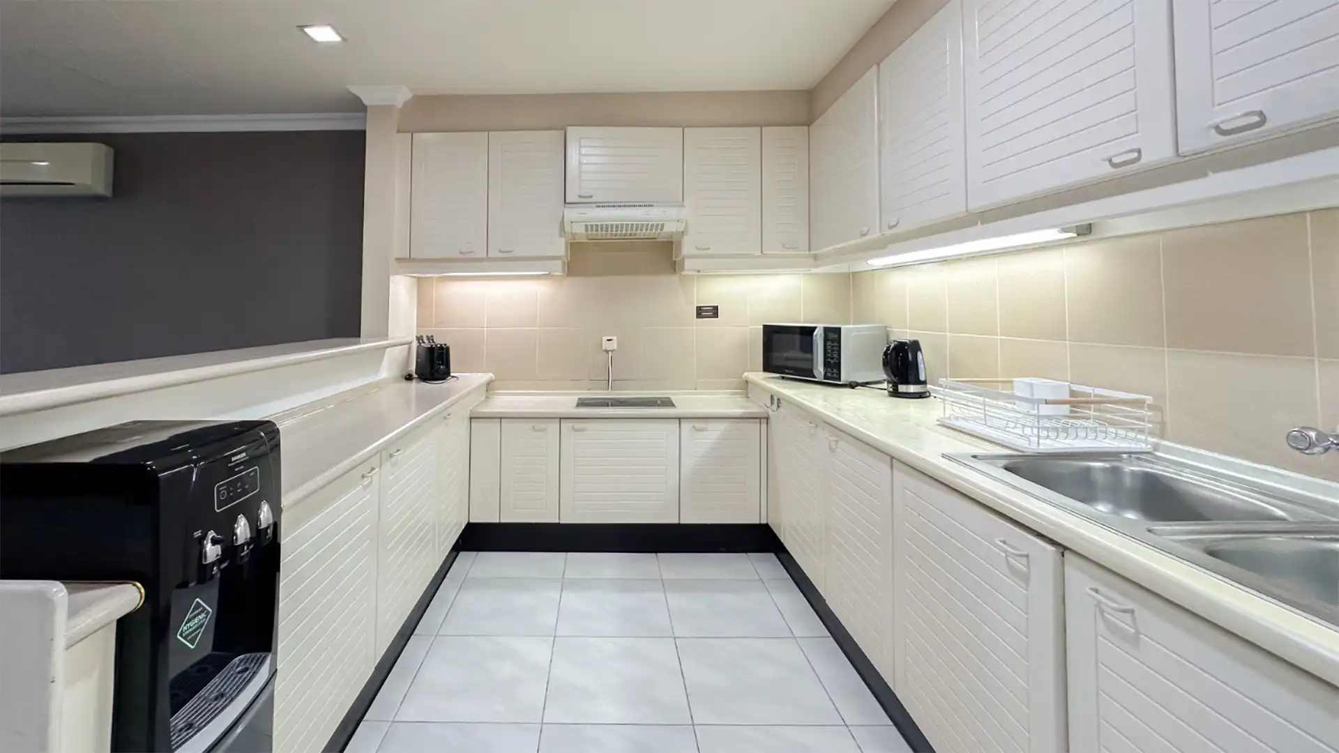 Kristal-3BR-Kitchen Area