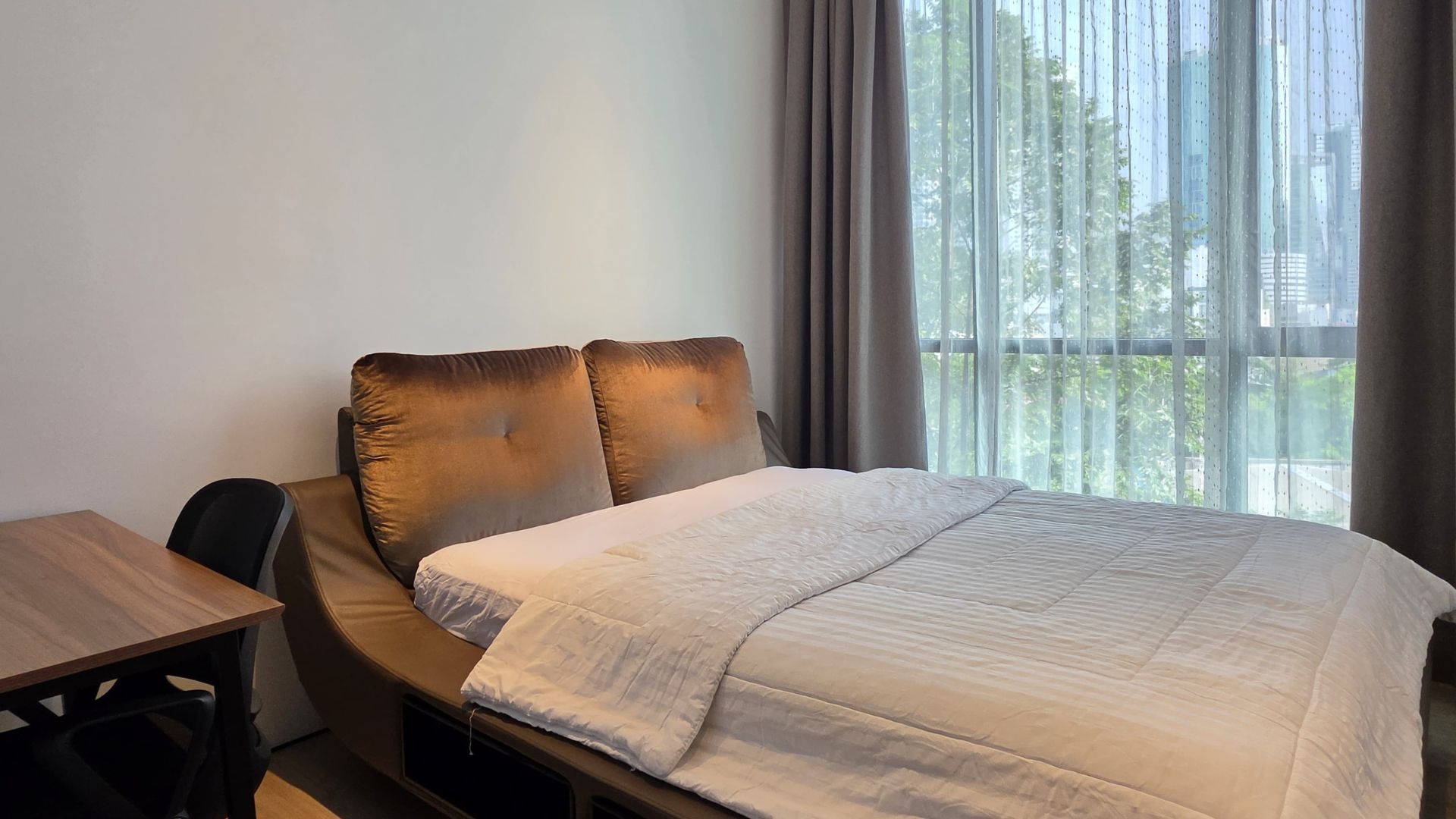 PORTE 6F – SECOND BEDROOM