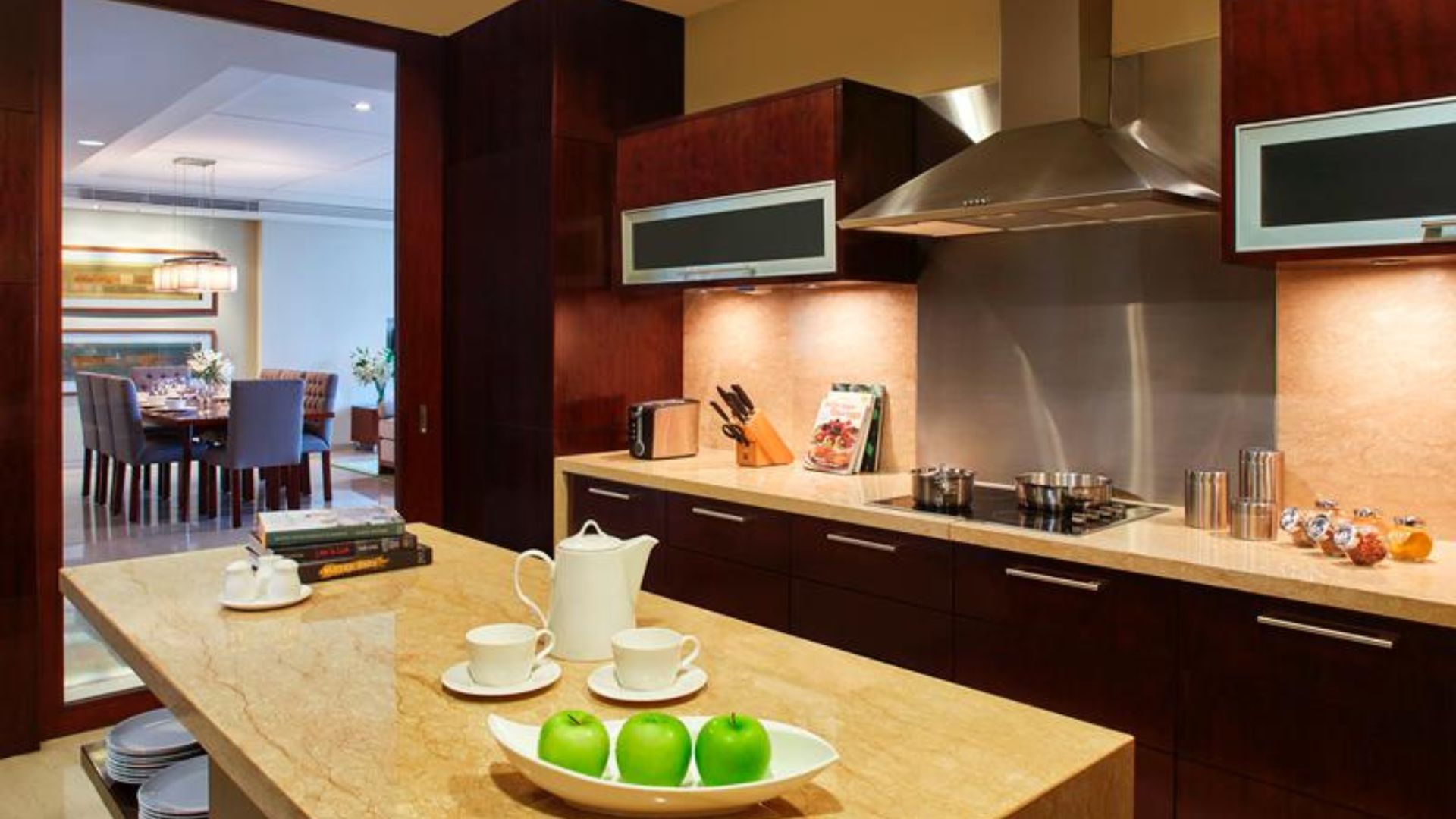 SHANGRI-LA RESIDENCE 3 – KITCHEN AND BAR