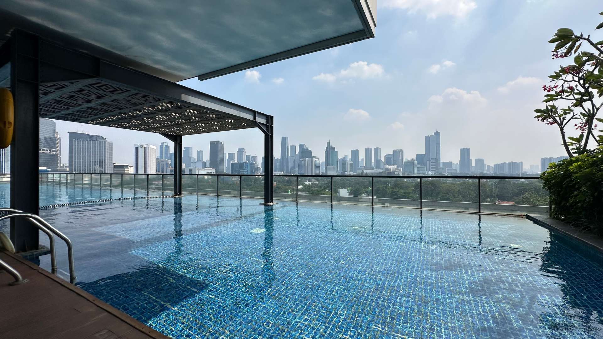 Premium 3BR Apartment at Samara Suites