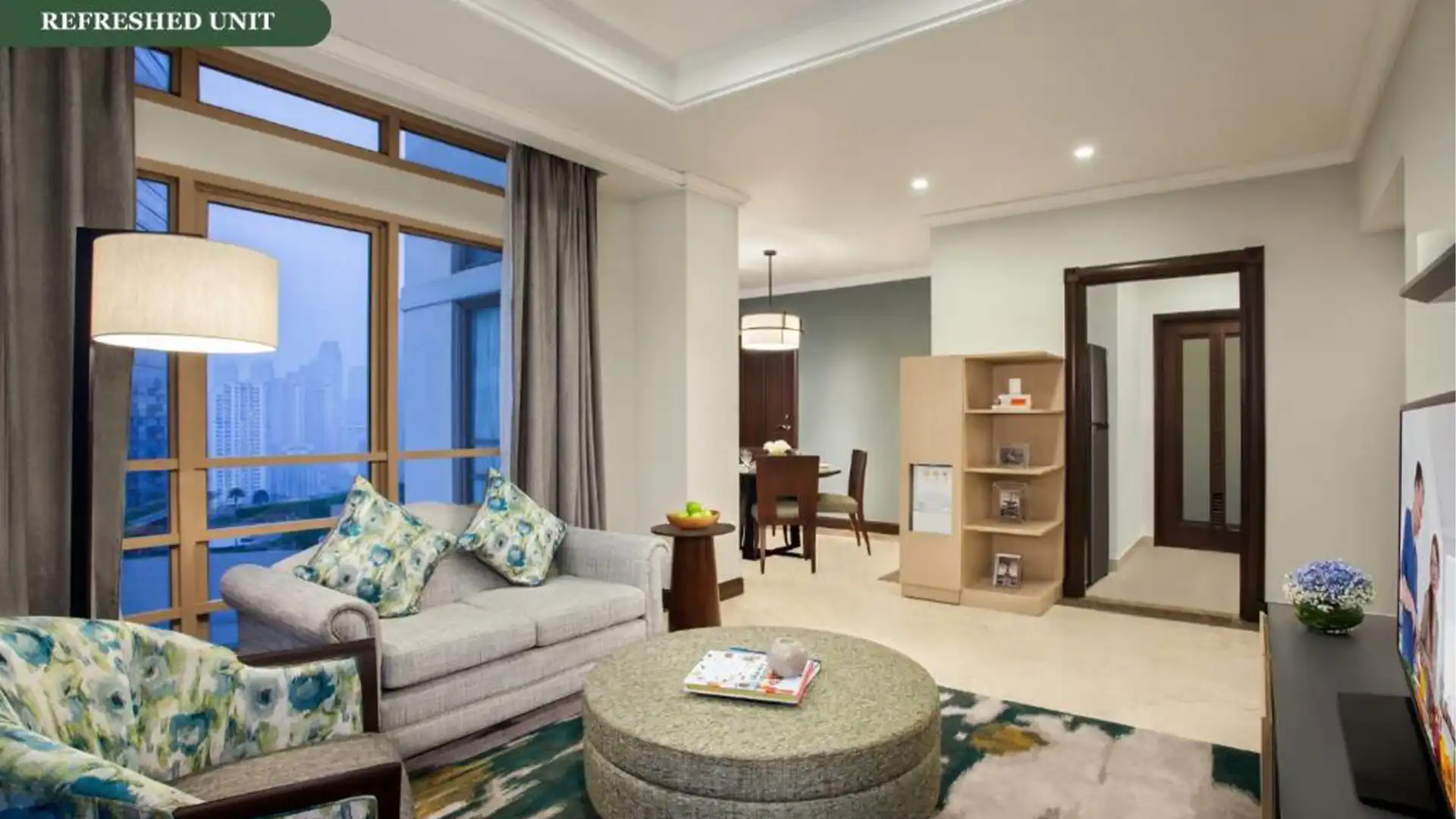 Somerset-1BR-Living Area