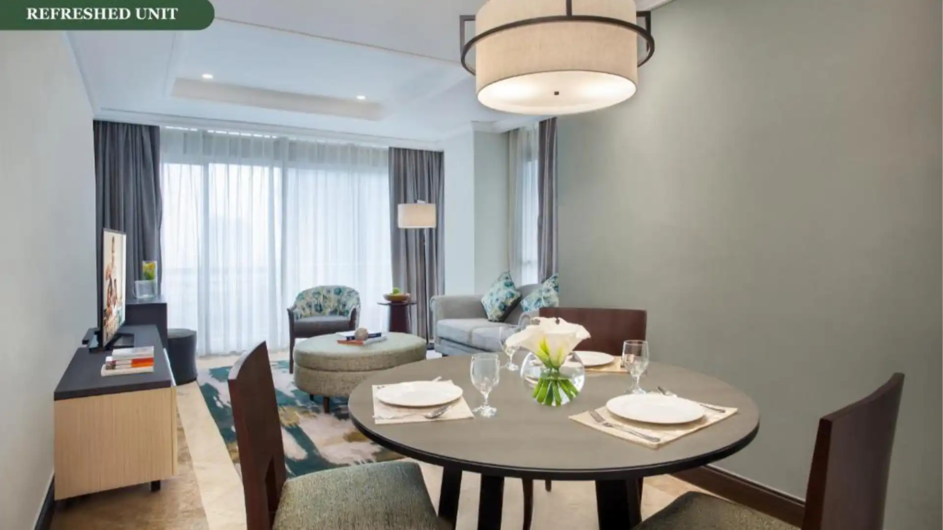 Somerset-2BR-Dining & Living Area