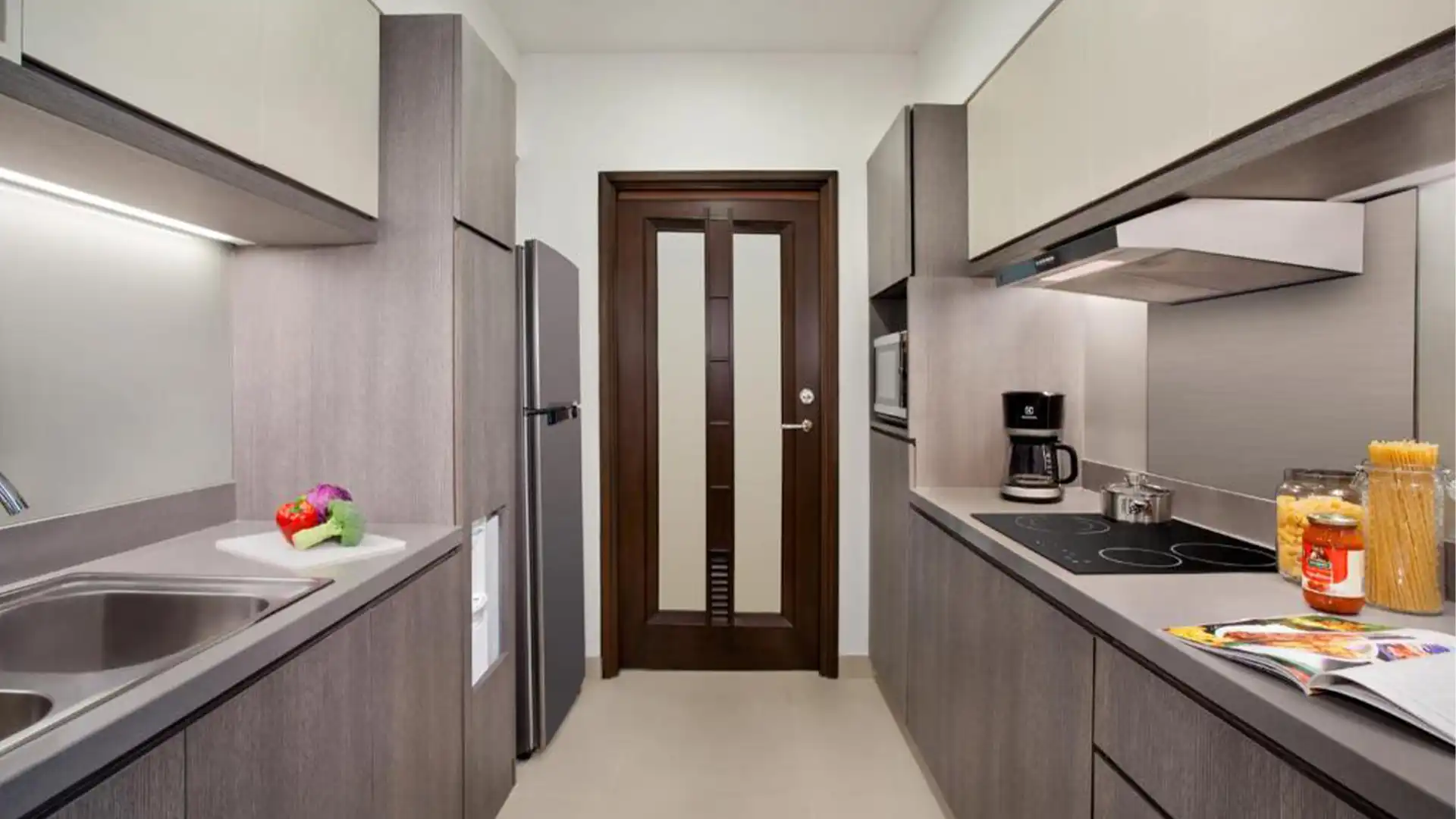 Somerset-2BR-Kitchen Area (2)