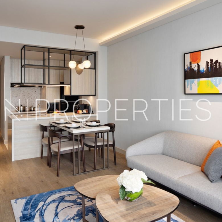 Swiss Advantage 2 Bedroom - Dining and Living Area 1