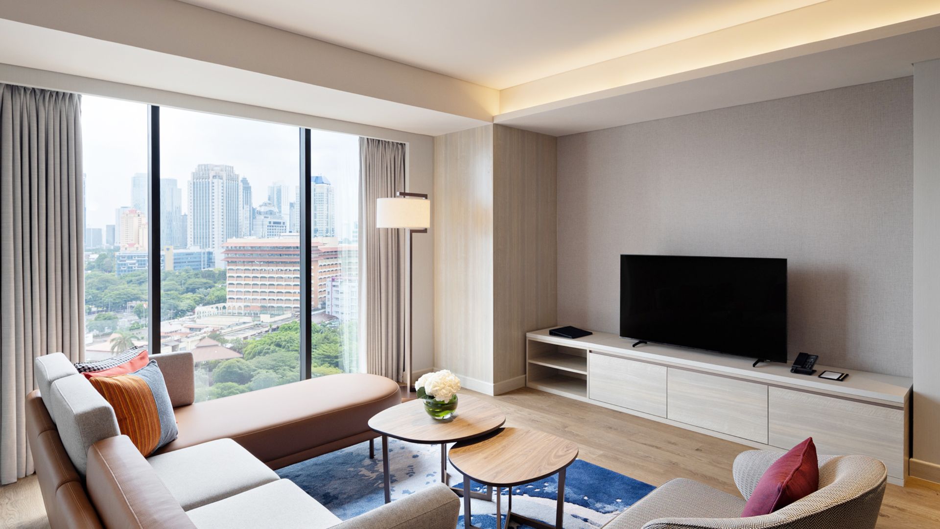 Swiss Select 2 Bedroom - Living Room