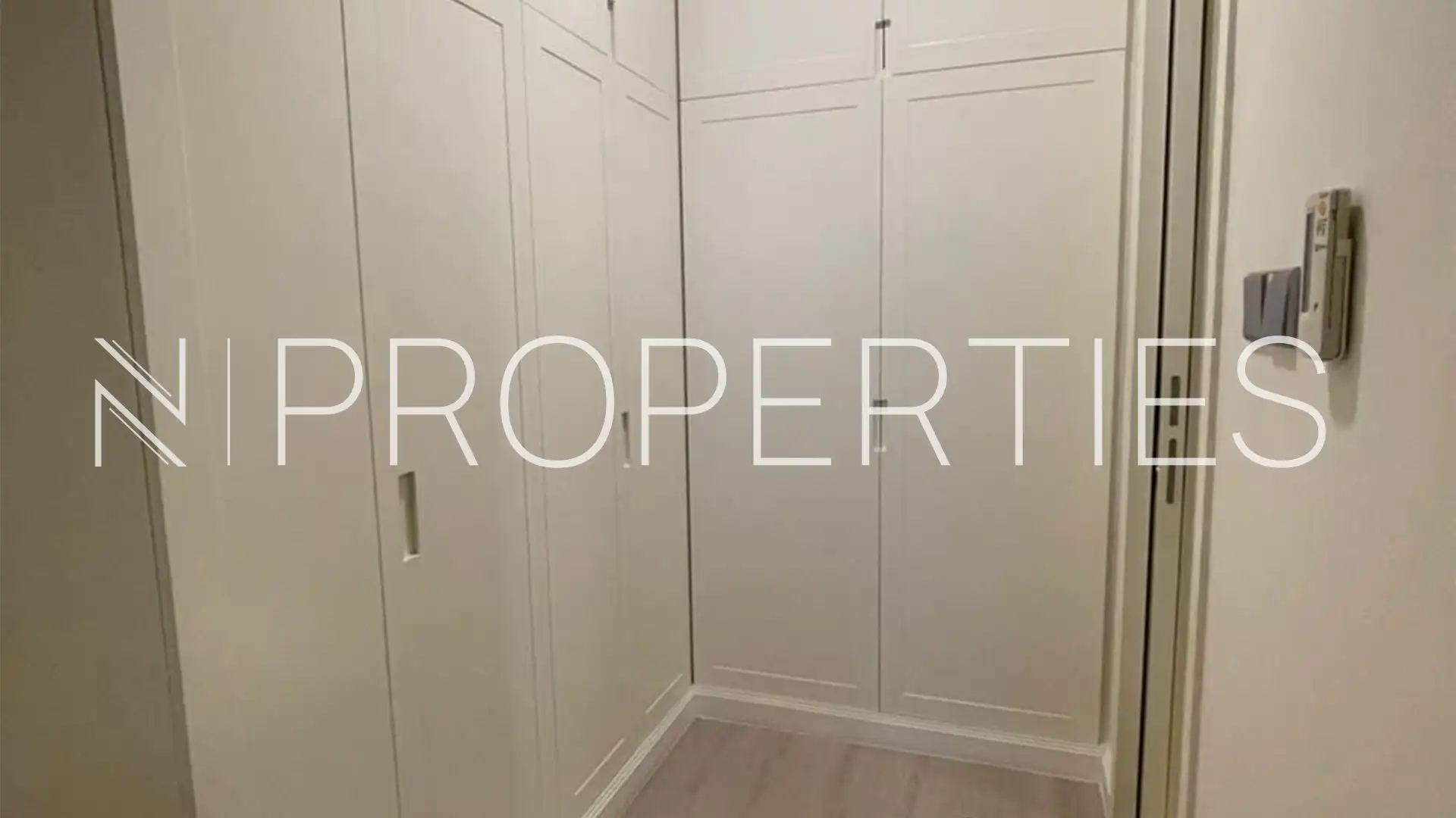 The Stature-3BR-Storage Cabinet