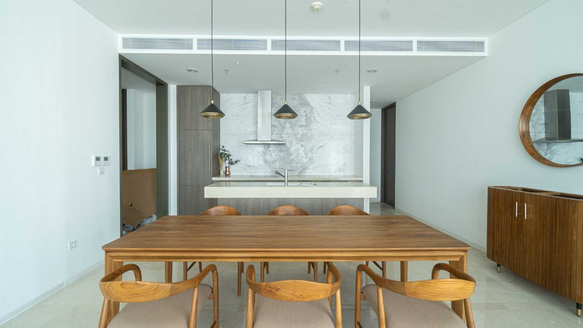 Contemporary 3BR Living at Verde Two
