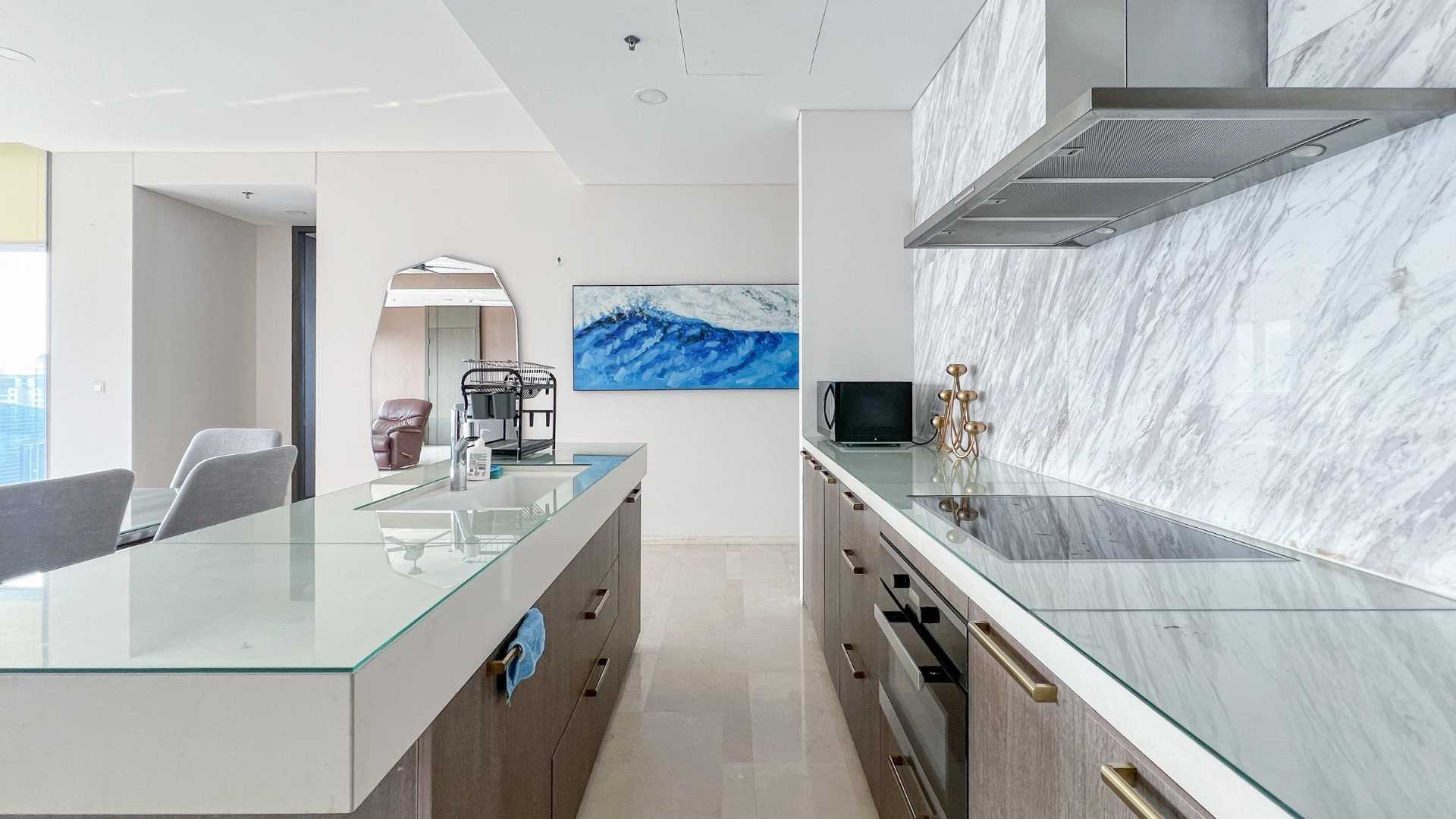 Two Verde Monteverde-3BR-Kitchen