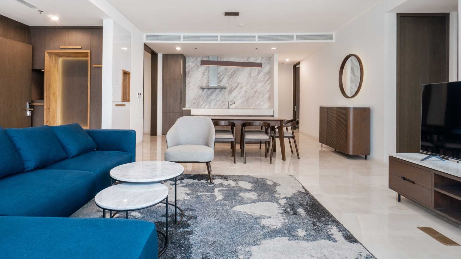 Verde Two Monteverde-3BR-Living room and dining table