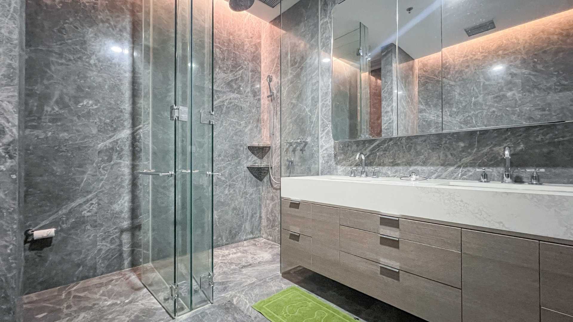 Two Verde Monteverde-3BR-Shower