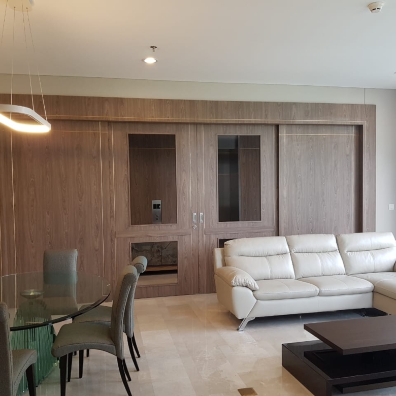 Verde Two-Monte 3BR-Living Area with Dining ARea